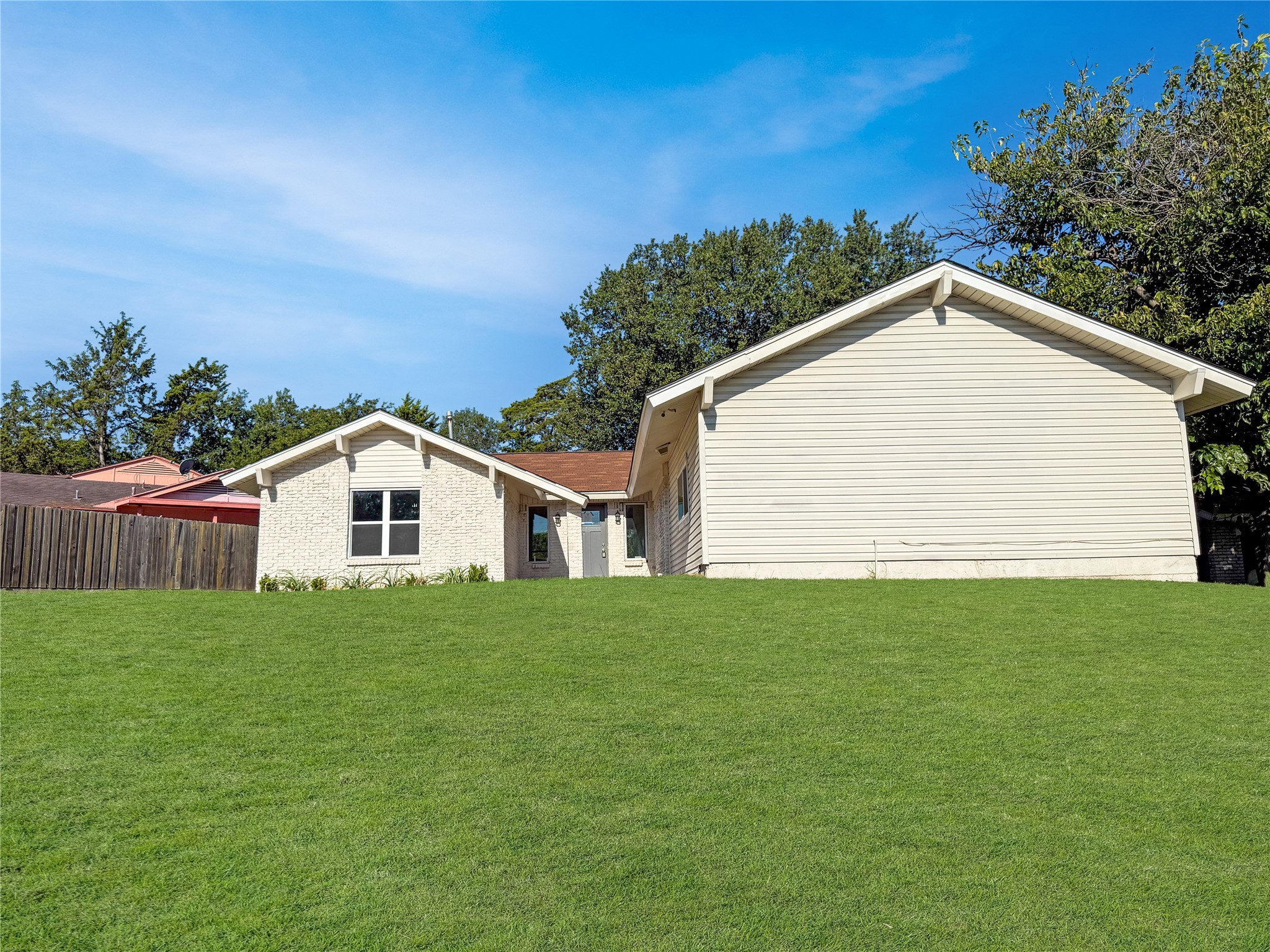 3549 Rio Grande Circle Dallas TX 75233