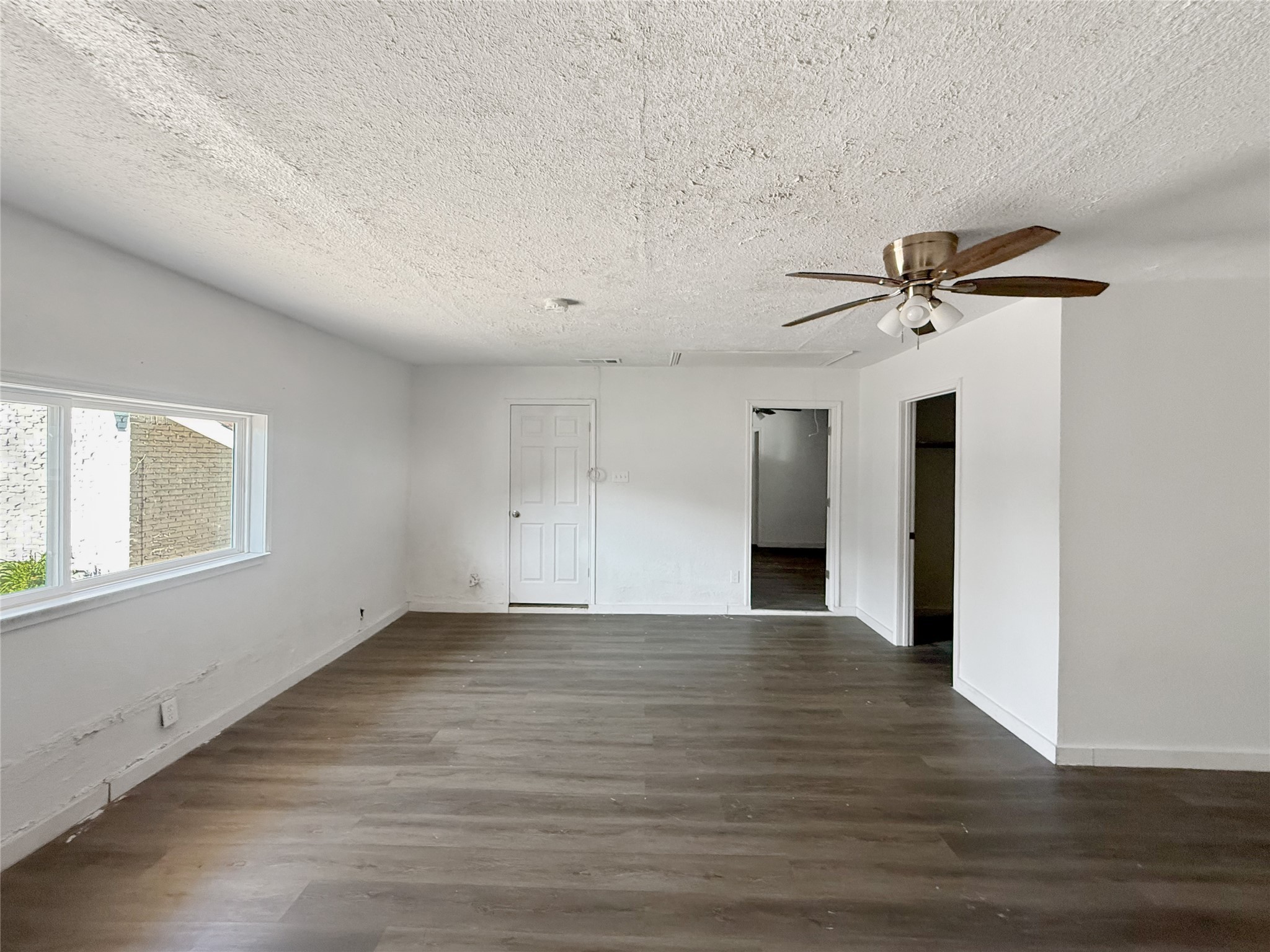 3549 Rio Grande Circle Dallas TX 75233