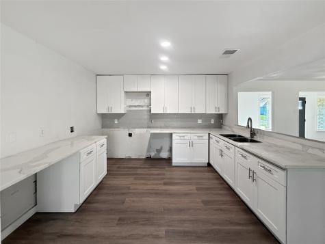 3549 Rio Grande Circle Dallas TX 75233