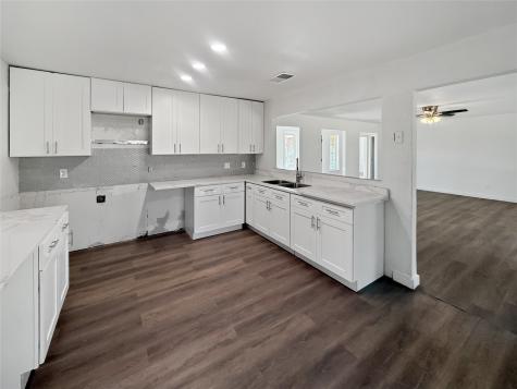 3549 Rio Grande Circle Dallas TX 75233