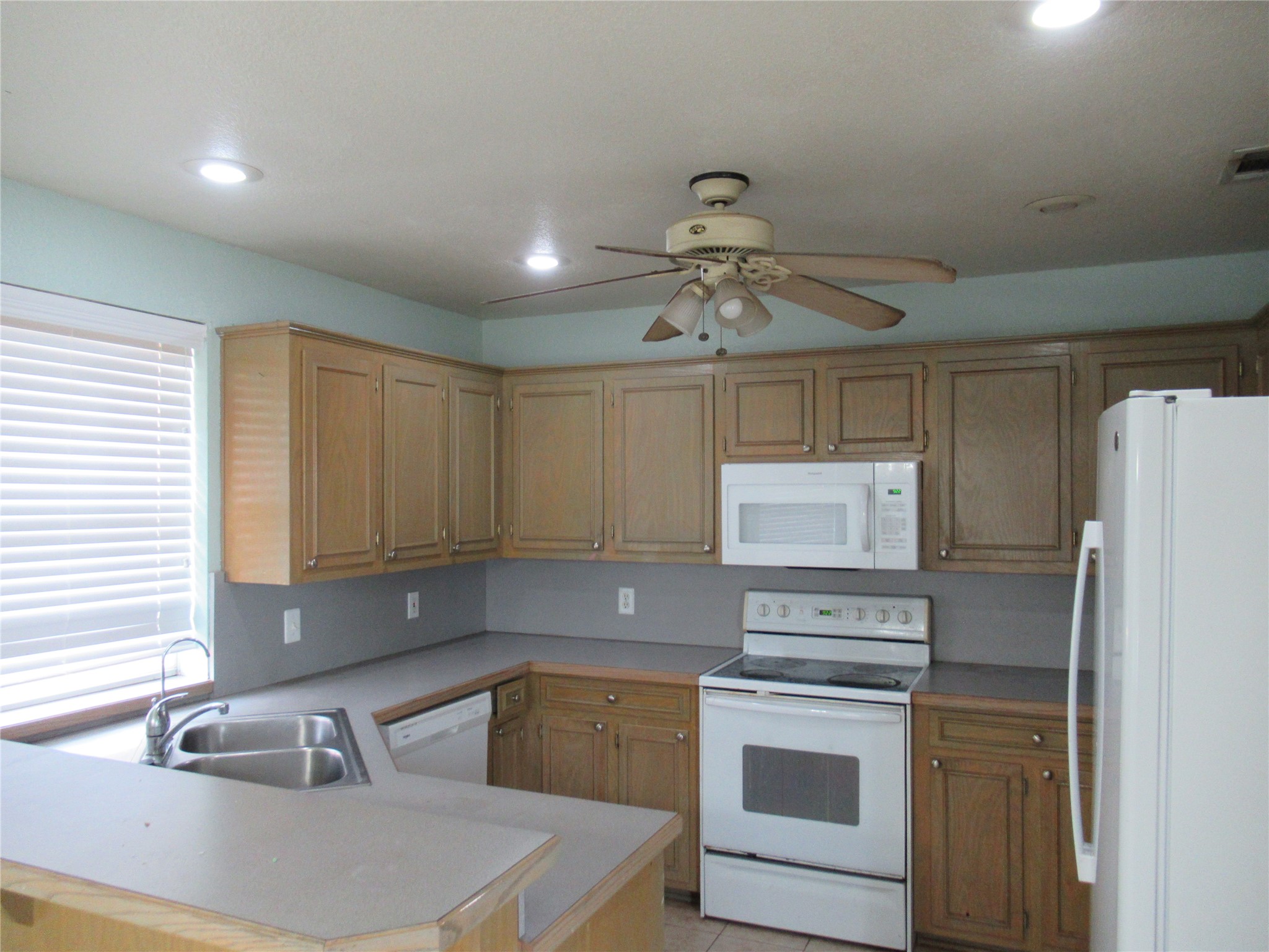 6910 Sayle Street Greenville TX 75402
