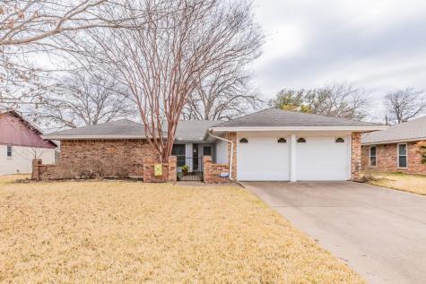 3301 Minot Avenue Fort Worth TX 76133