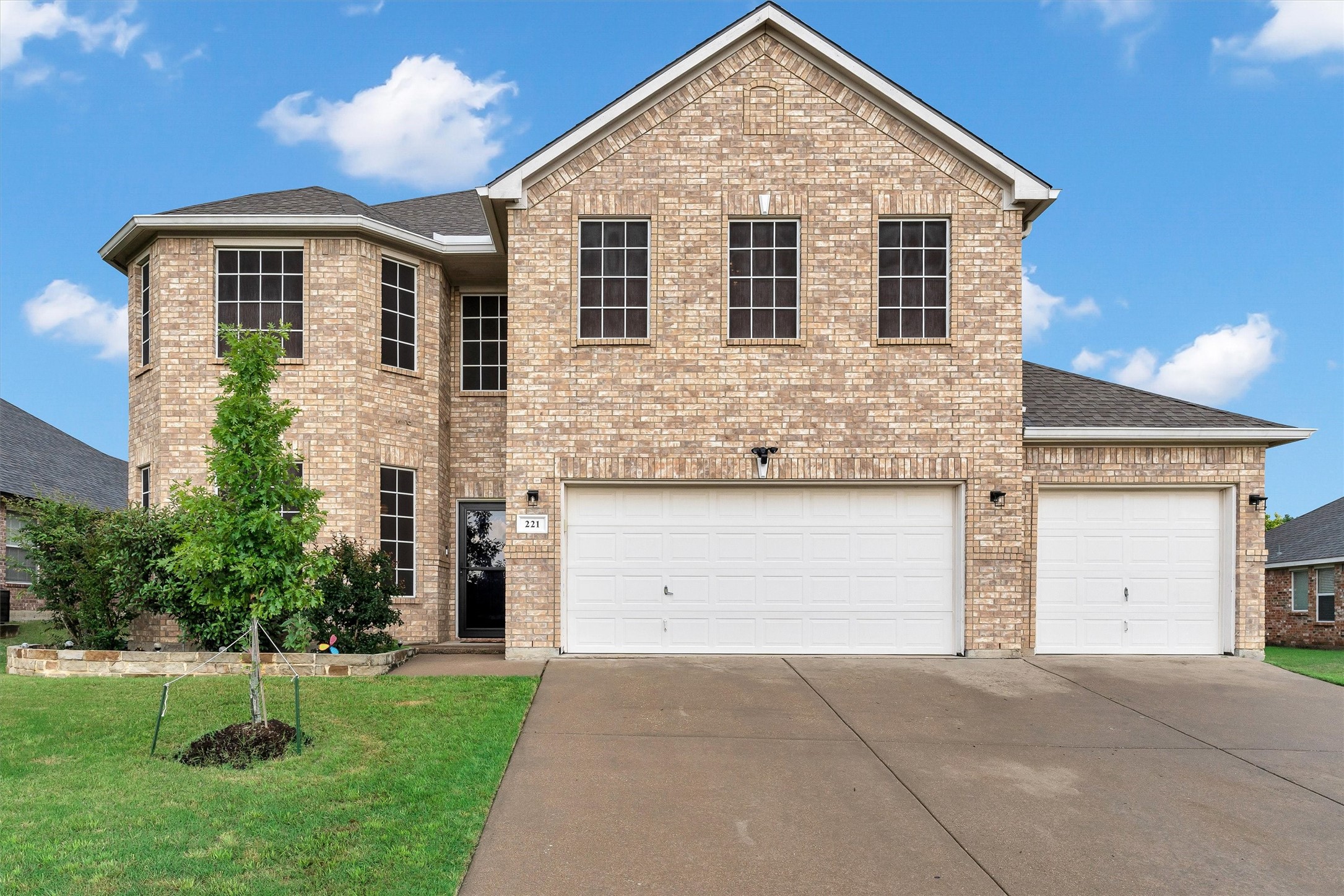 221 Brookdale Drive Midlothian TX 76065