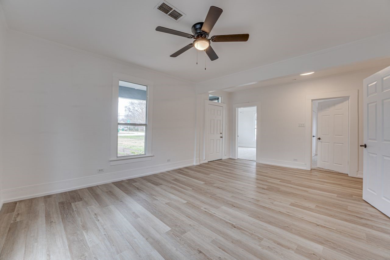 114 E Ross Street Waxahachie TX 75165
