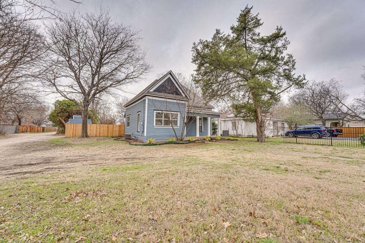 114 E Ross Street Waxahachie TX 75165