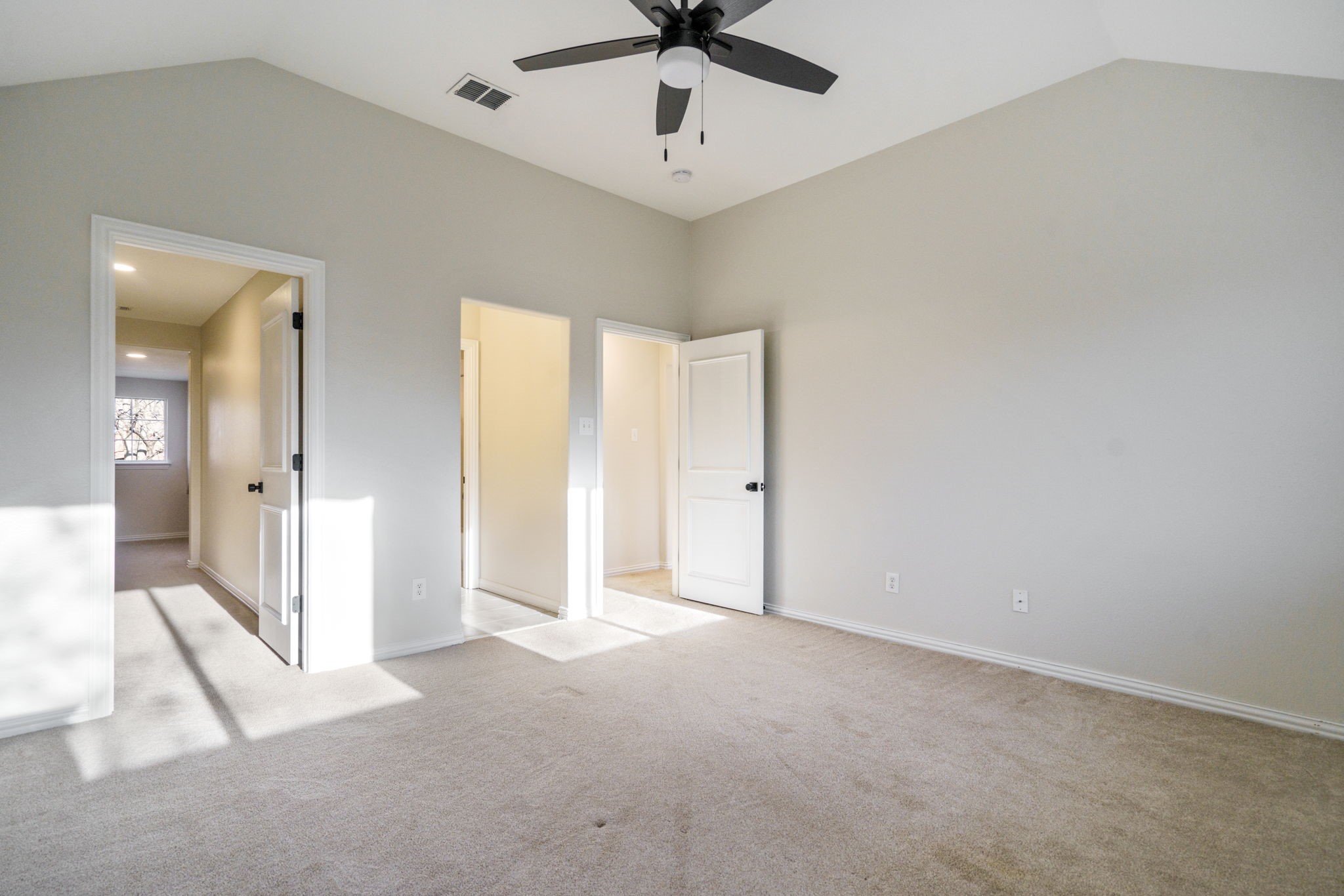 1130 Cogburn Court Shady Shores TX 76208