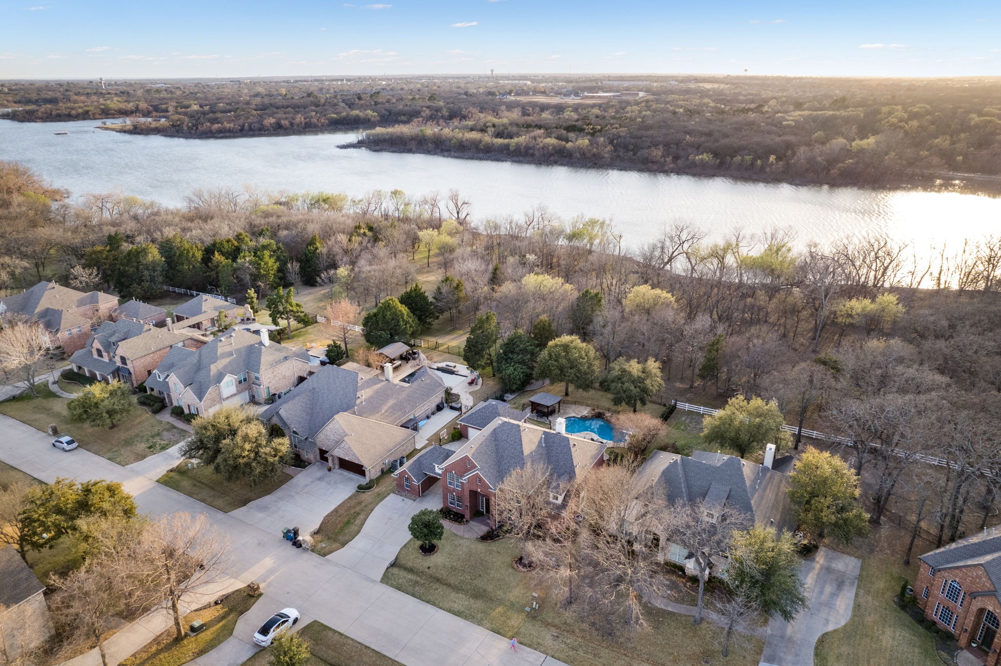1130 Cogburn Court Shady Shores TX 76208
