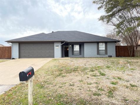720 Owens Drive Crowley TX 76036