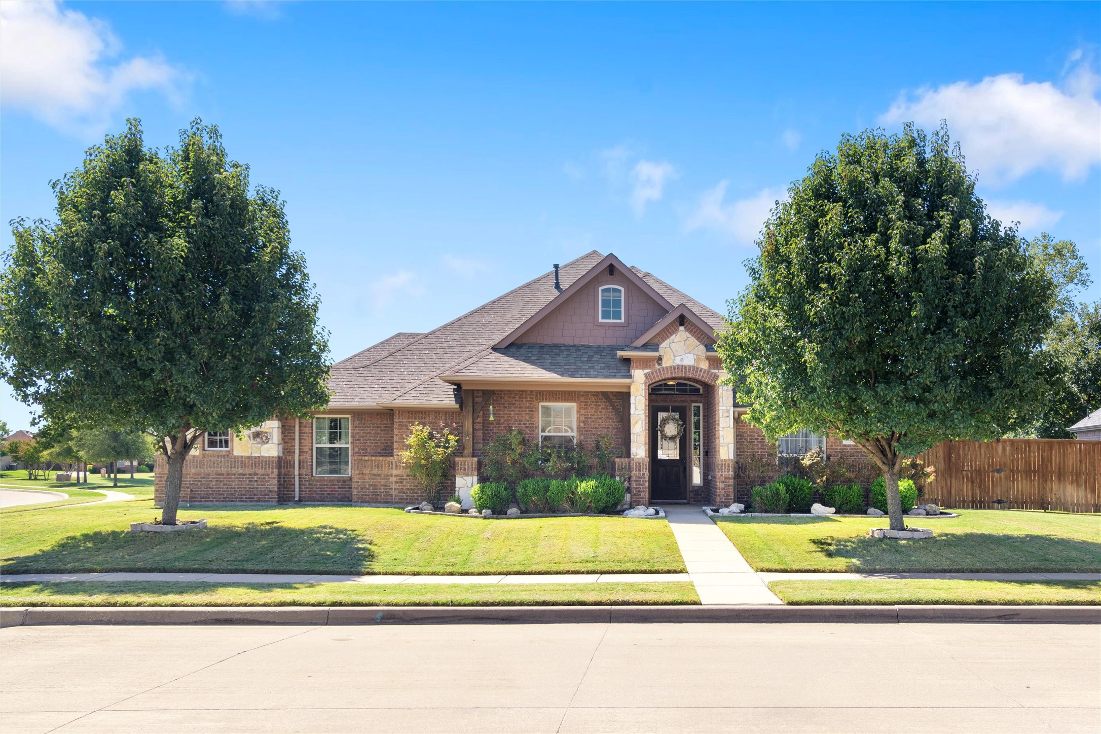 12001 Yarmouth Lane Fort Worth TX 76108