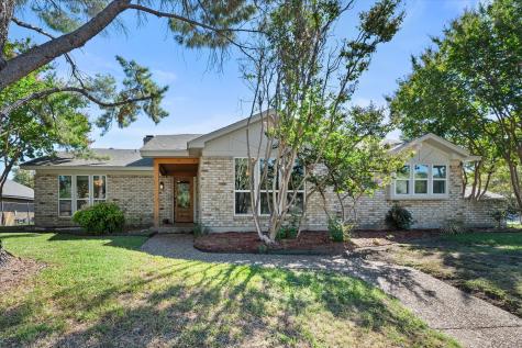 626 Pebblecreek Drive Garland TX 75040