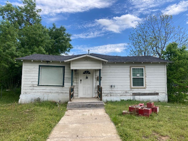 2434 S 9th Street Waco TX 76706