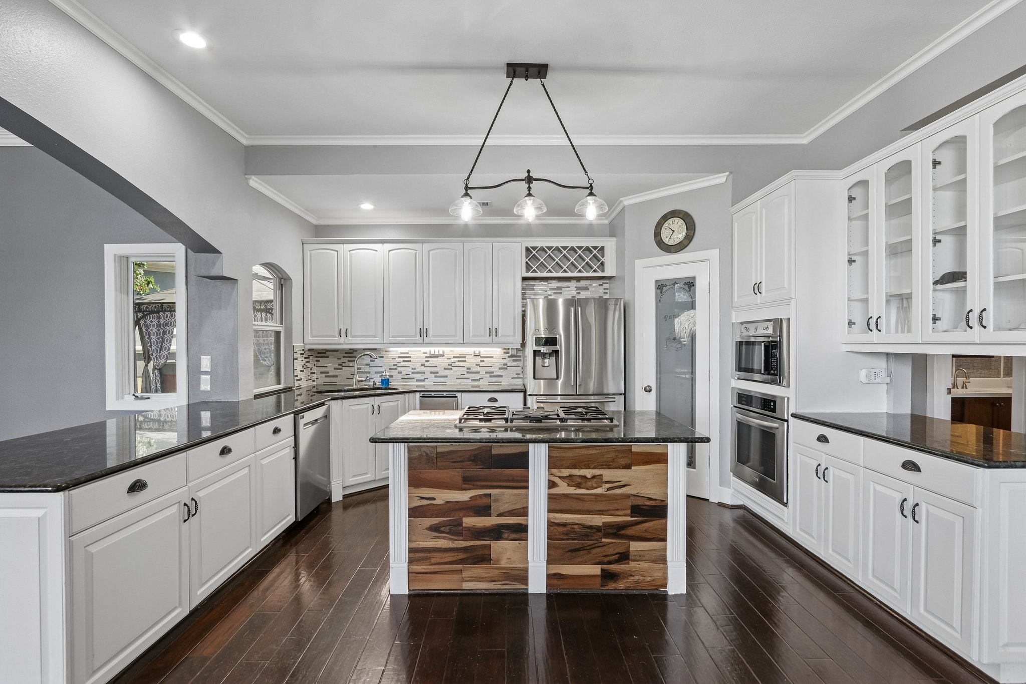 823 Carrie Court Lakewood Village TX 75068