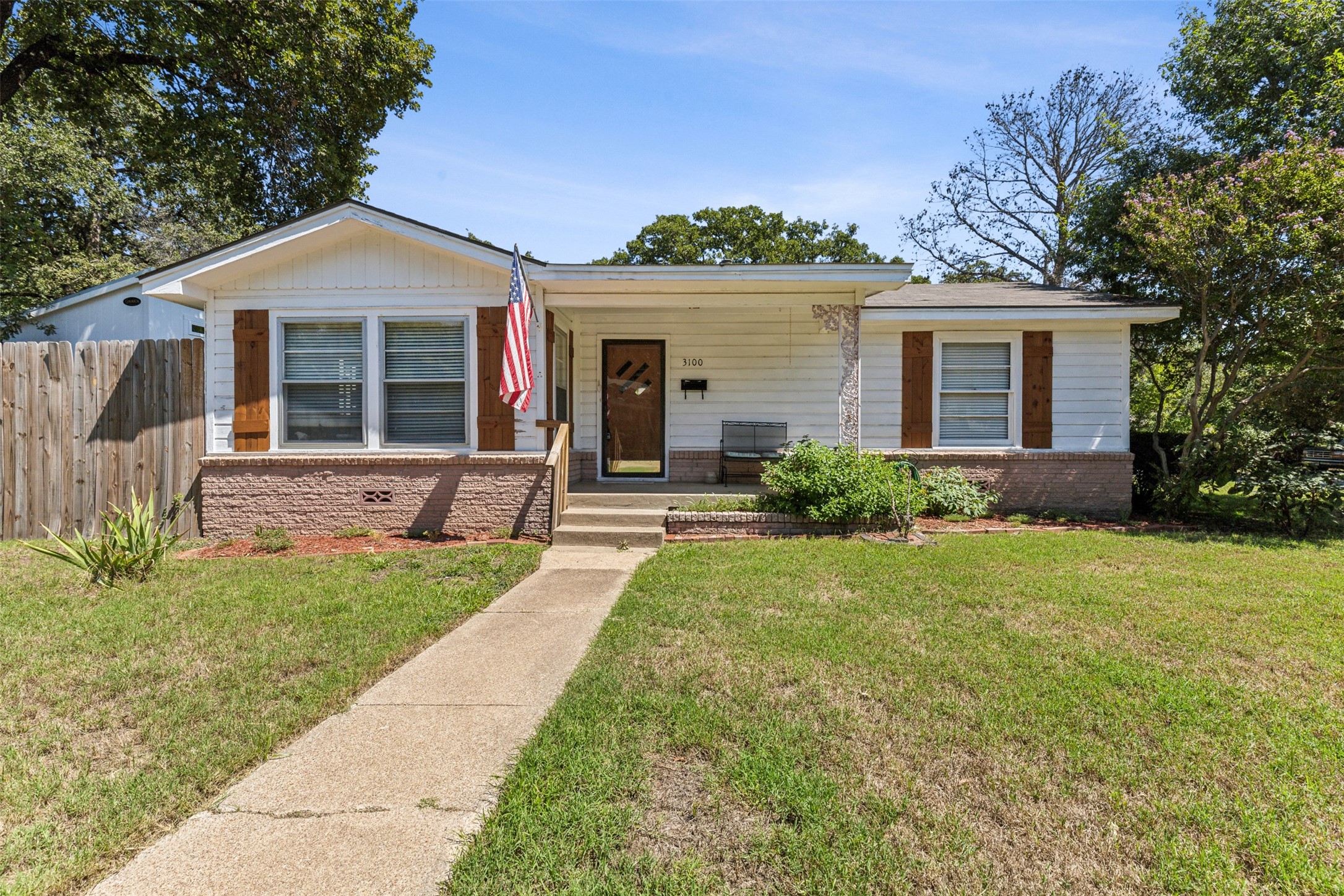 3100 Edith Lane Haltom City TX 76117