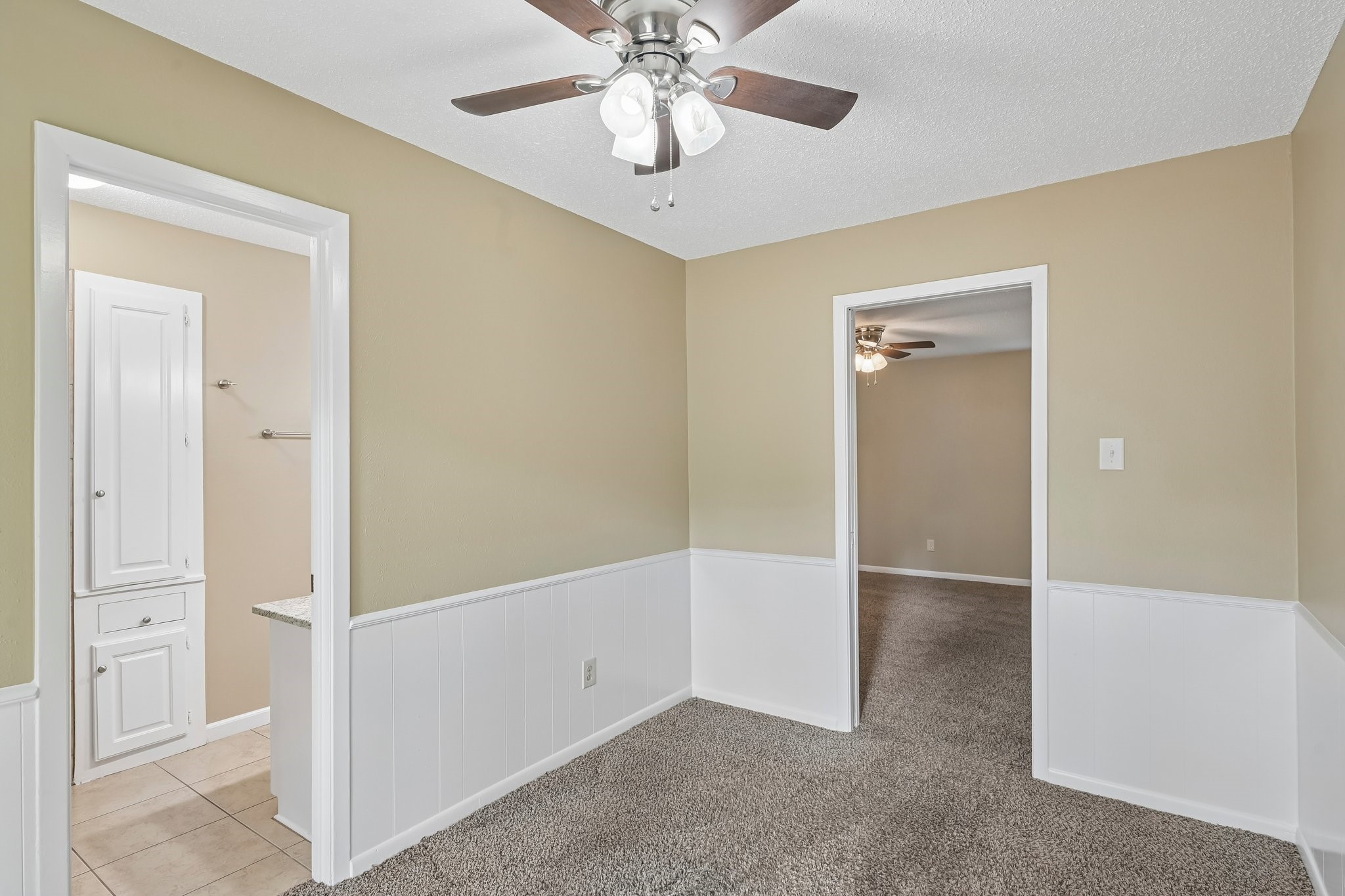 1707 Park Ridge Terrace Arlington TX 76012