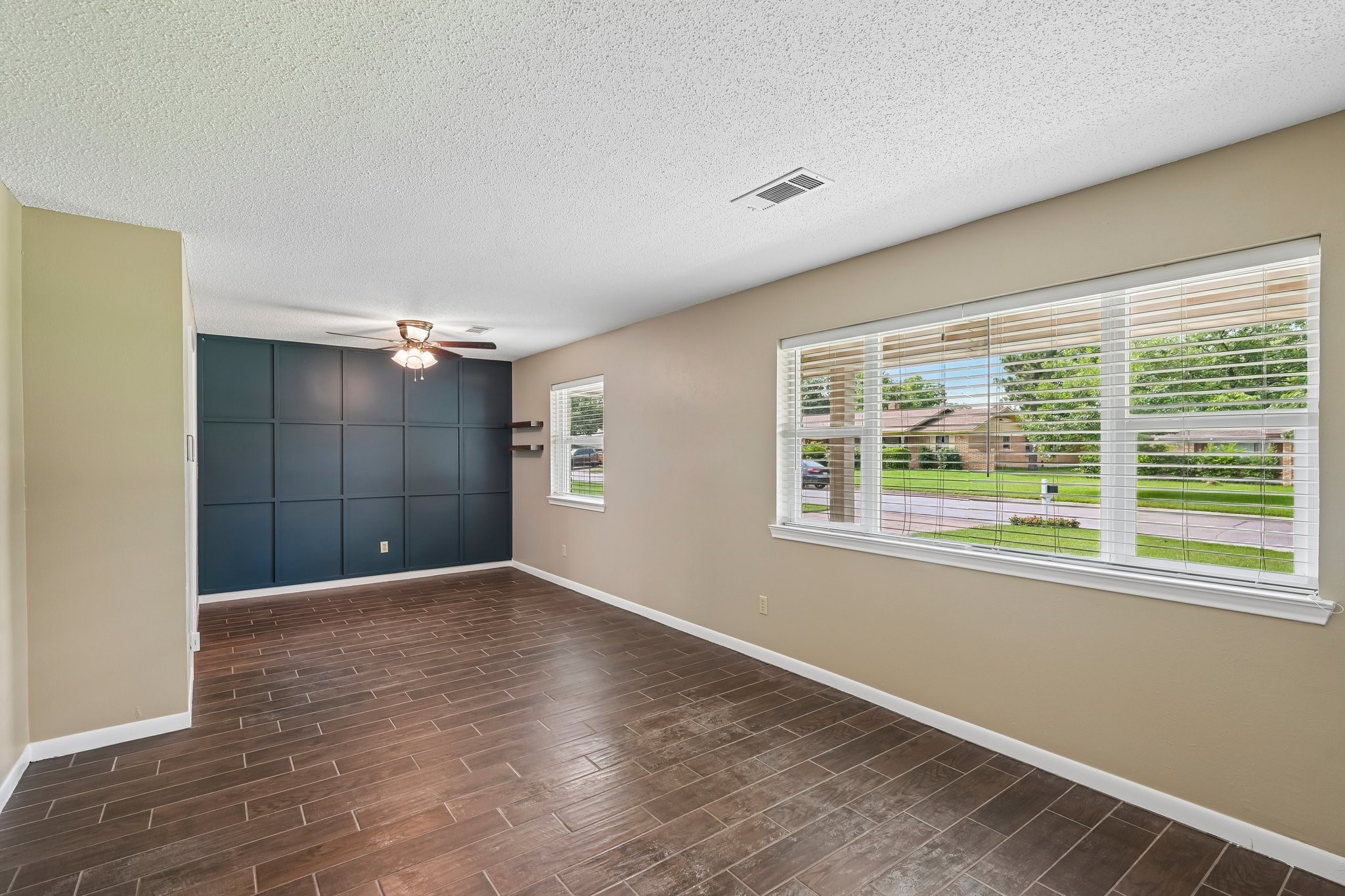 1707 Park Ridge Terrace Arlington TX 76012