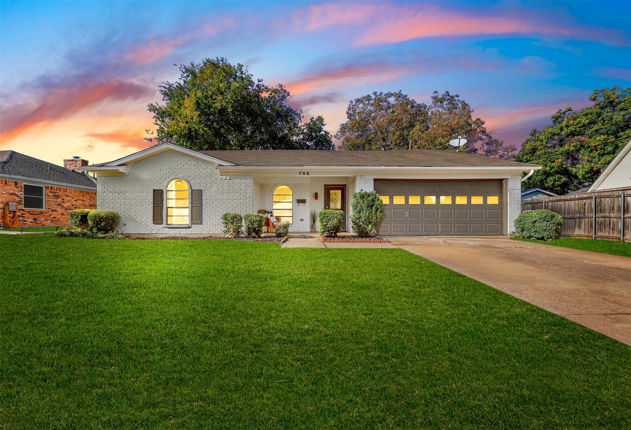 708 Ash Street Burleson TX 76028