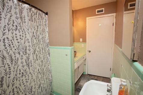 1400 Brazos Street Graham TX 76450