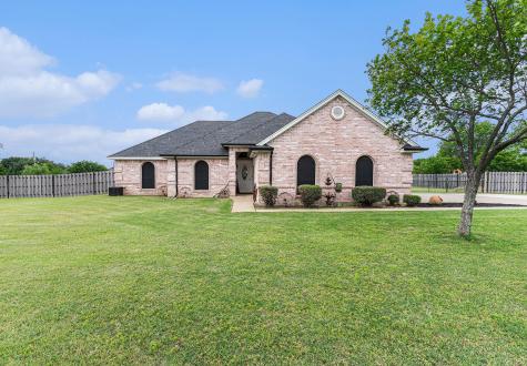 303 Valley View Court Rio Vista TX 76093