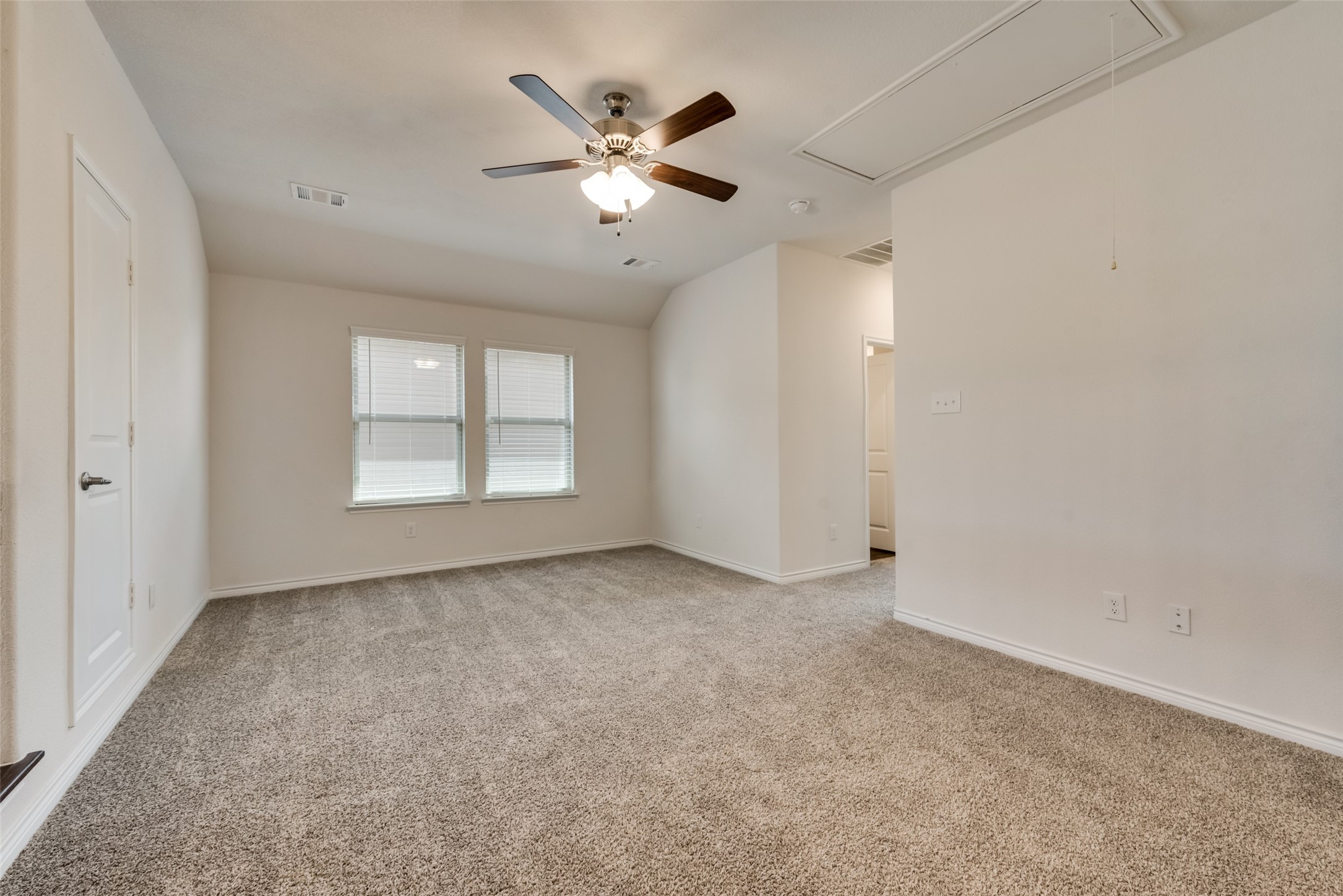 2085 Tahoka Lane Heath TX 75126