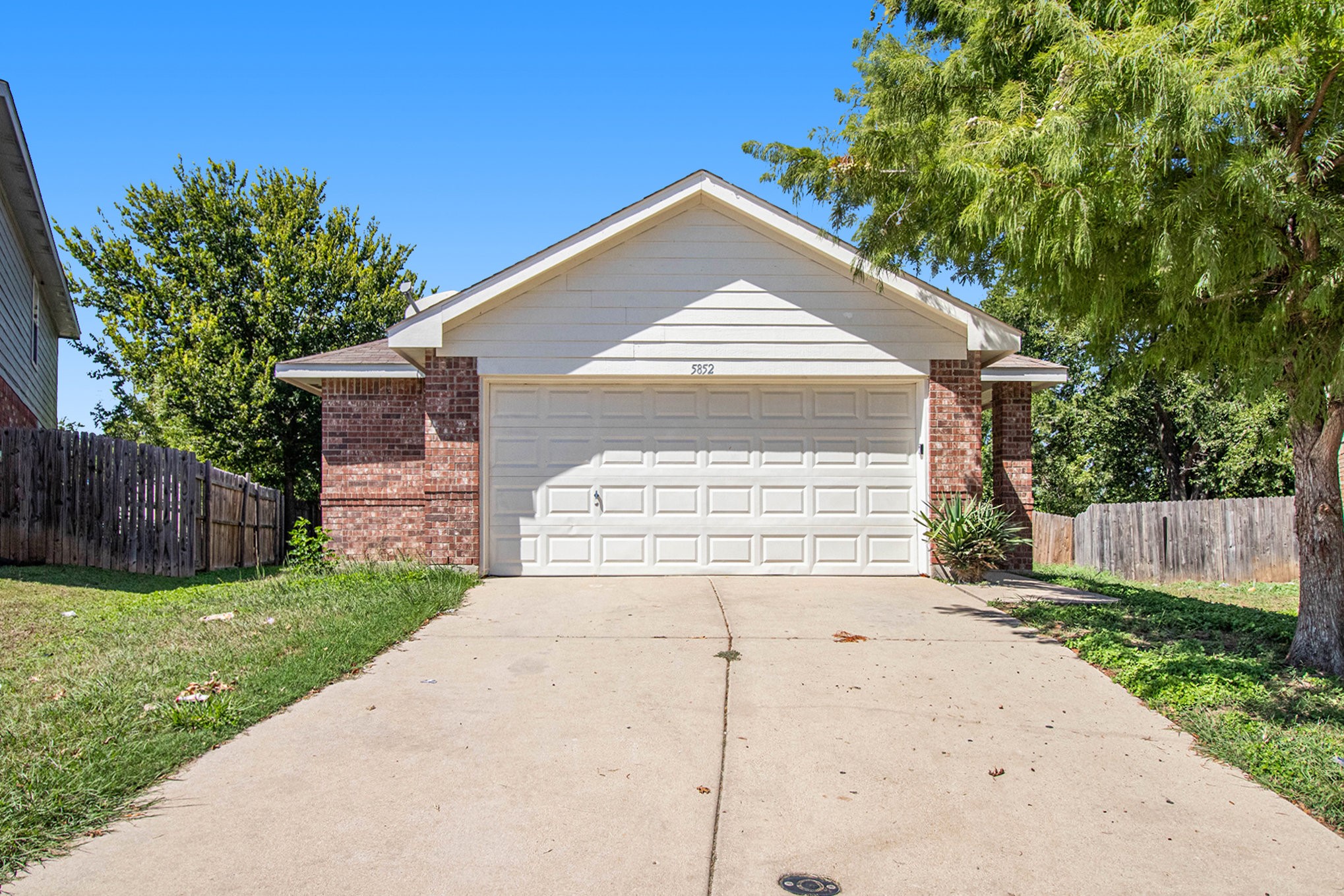 5852 Parkview Hills Lane Fort Worth TX 76179