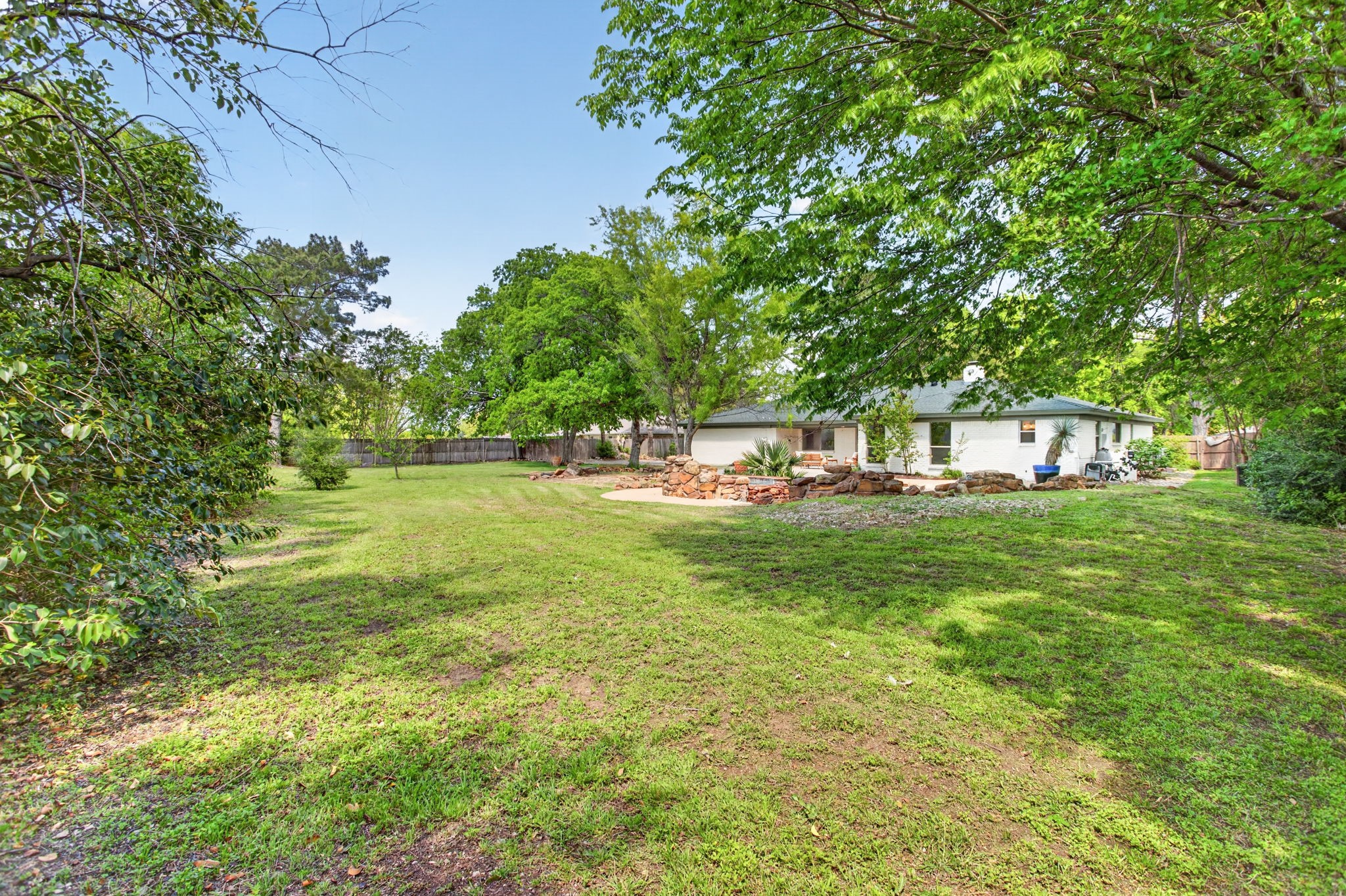 4316 Winding Way Benbrook TX 76126