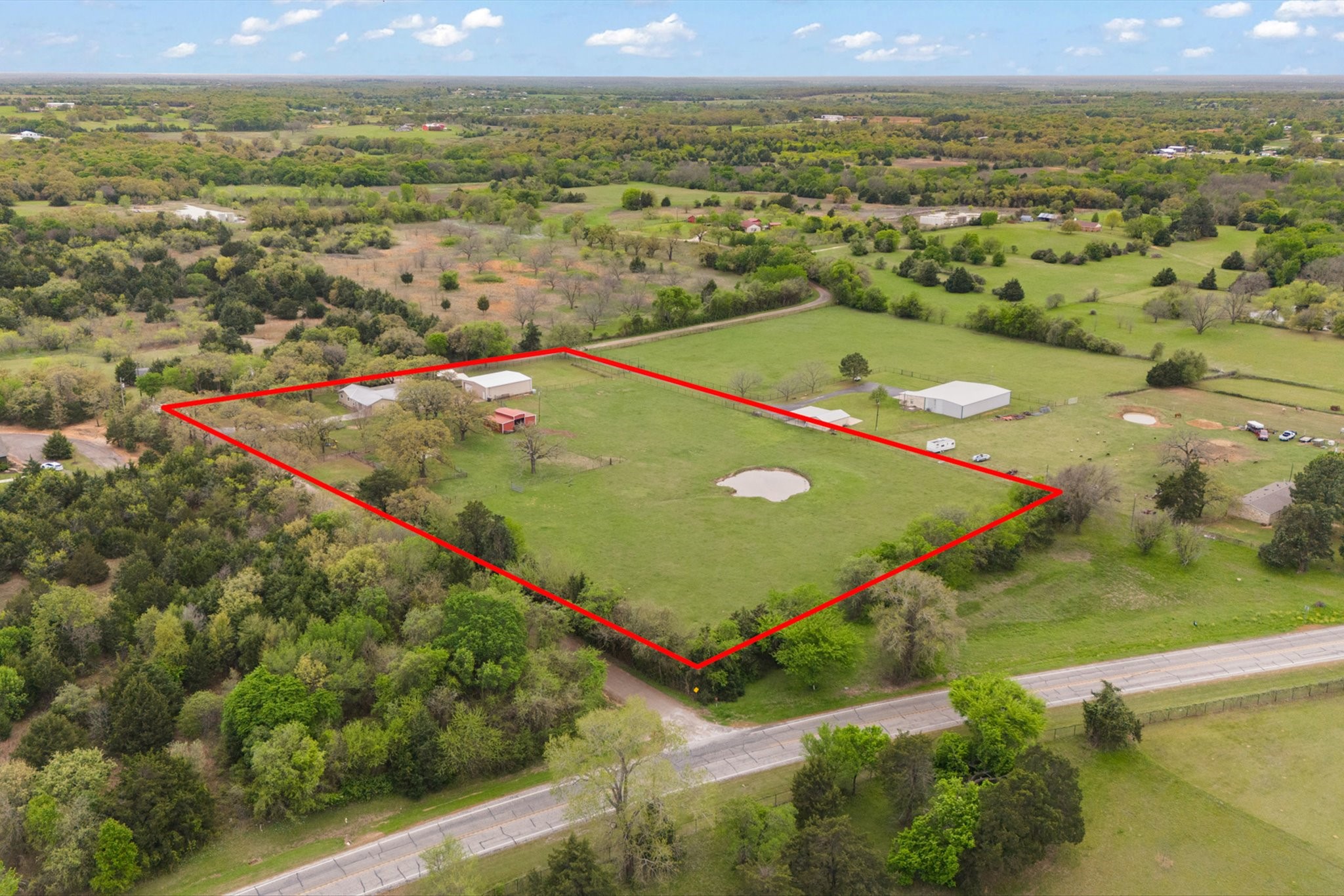 7664 County Road 1103a Grandview TX 76050