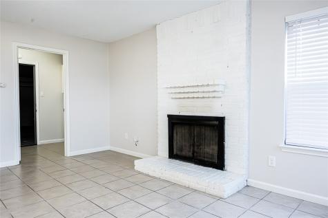 2558 Slaton Drive Grand Prairie TX 75052