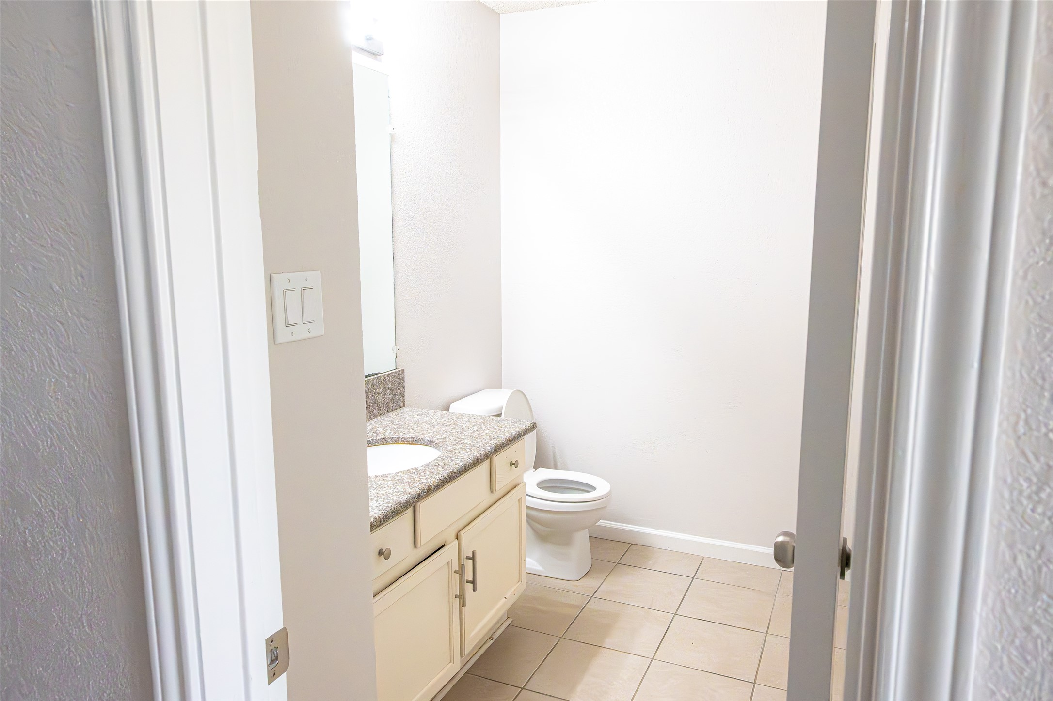 2558 Slaton Drive Grand Prairie TX 75052