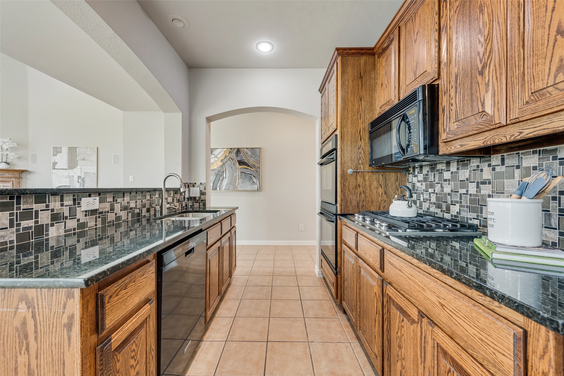6524 Briar Lake Trail Sachse TX 75048