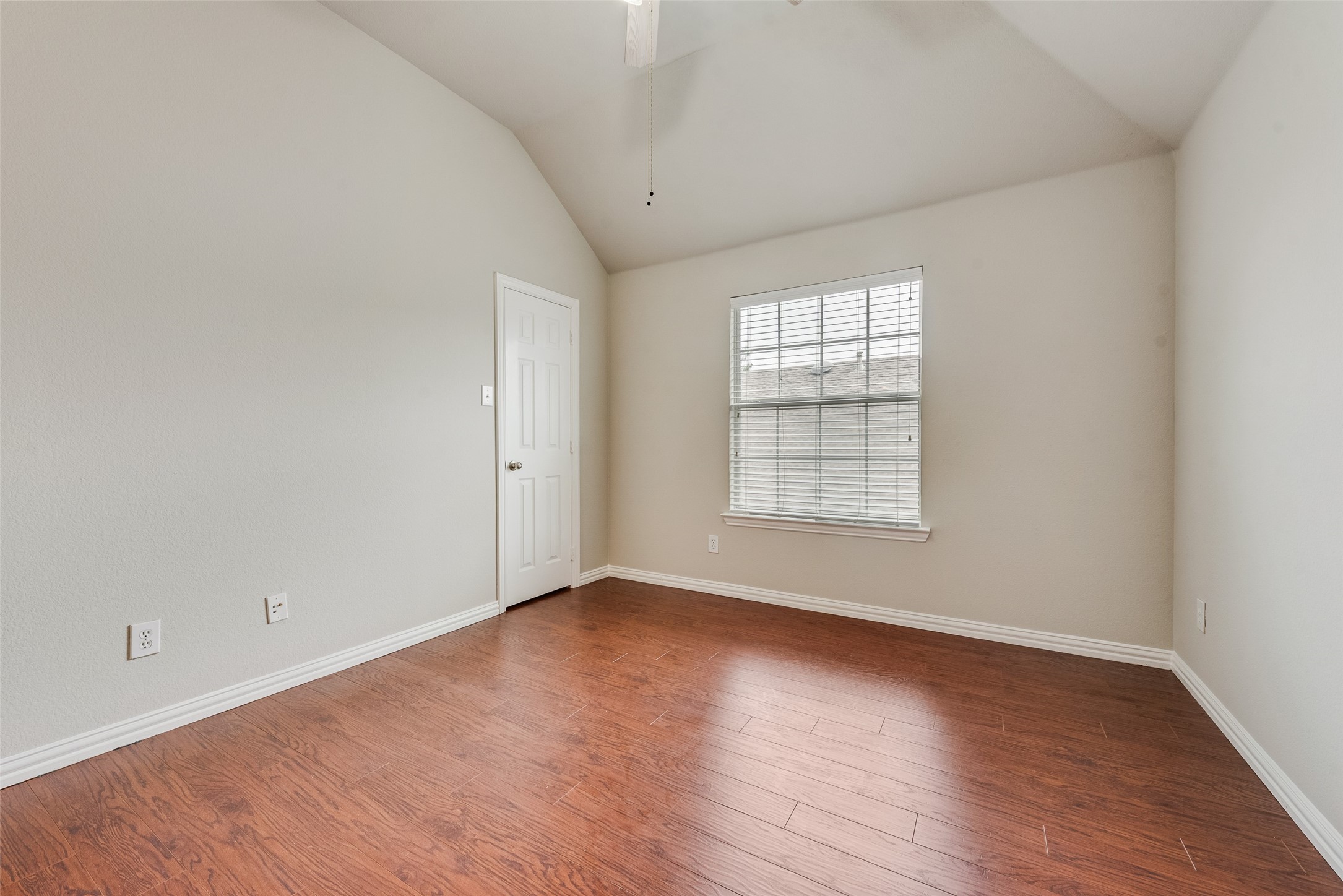 6524 Briar Lake Trail Sachse TX 75048