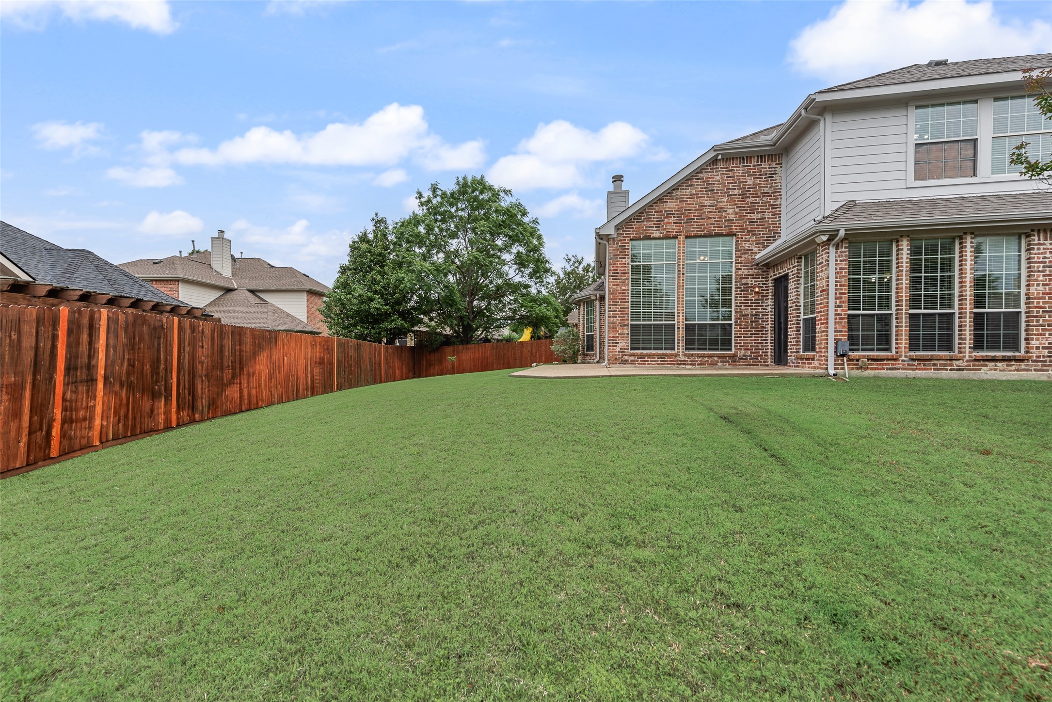 6524 Briar Lake Trail Sachse TX 75048