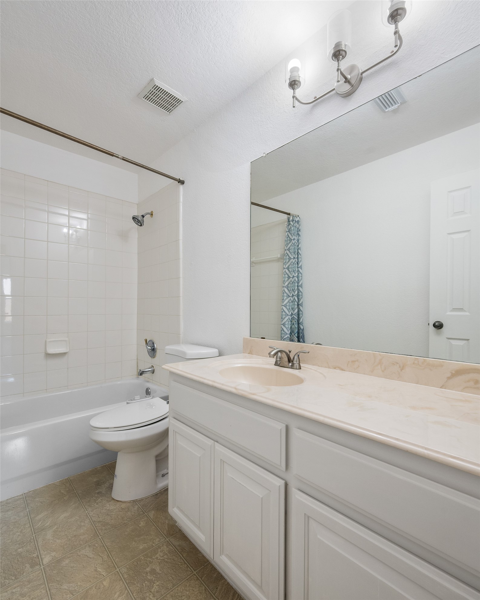 2704 Pennington Drive Sachse TX 75048