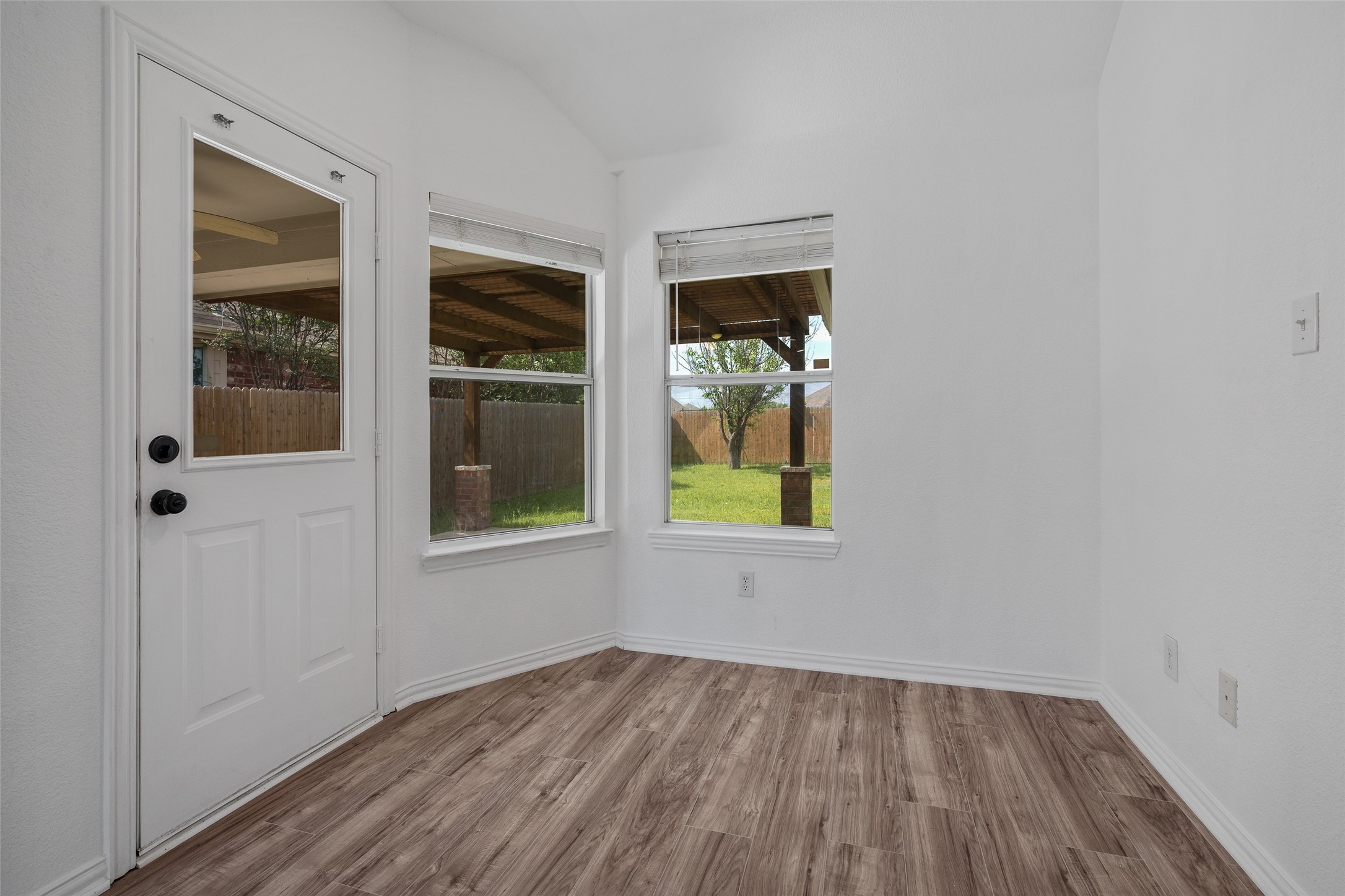 2704 Pennington Drive Sachse TX 75048