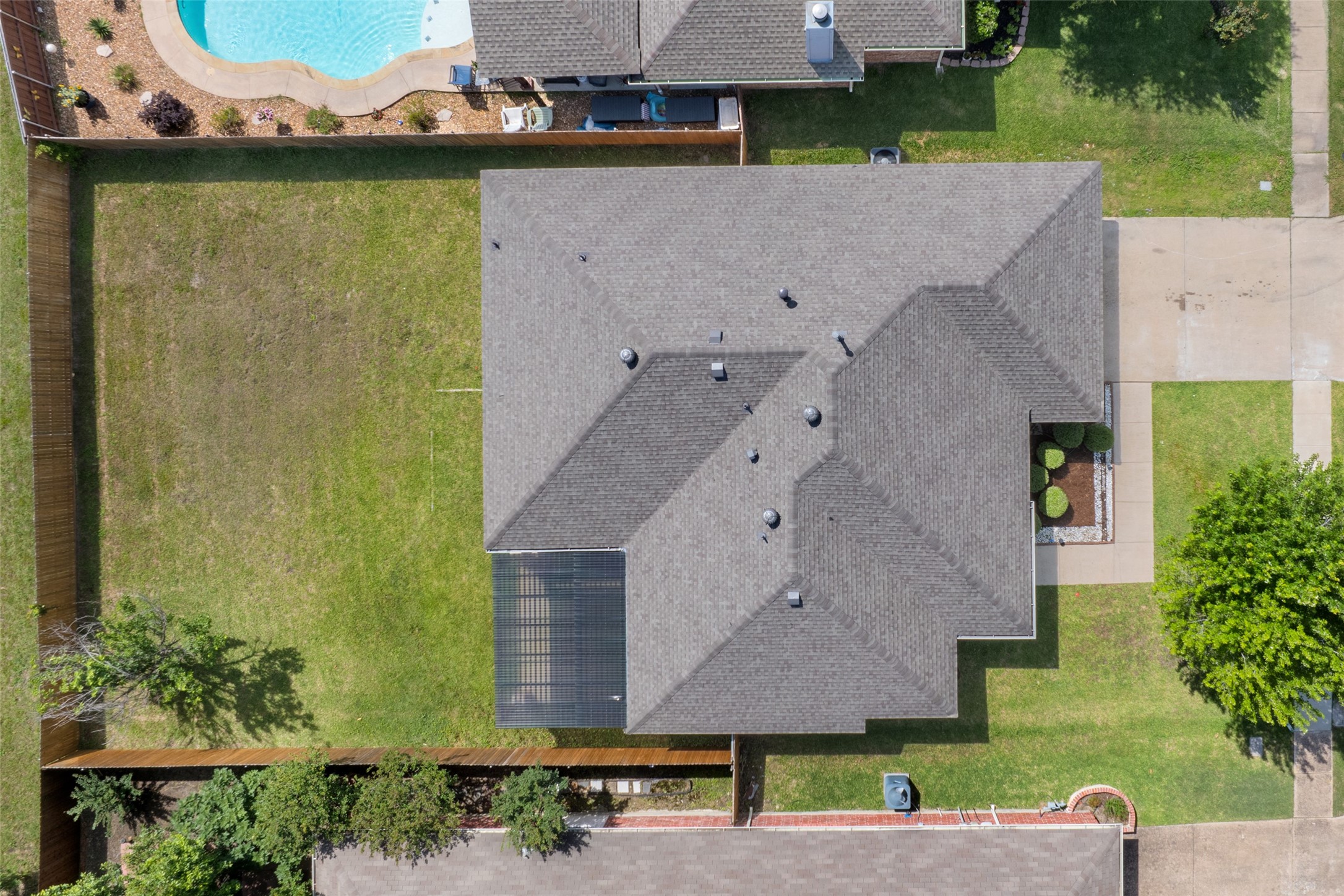 2704 Pennington Drive Sachse TX 75048