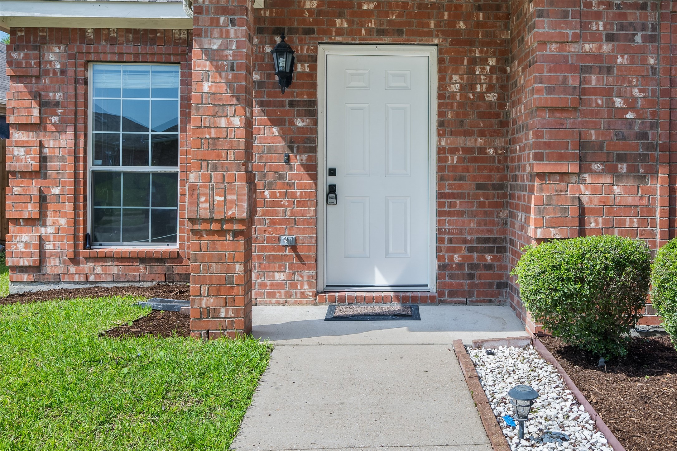 2704 Pennington Drive Sachse TX 75048