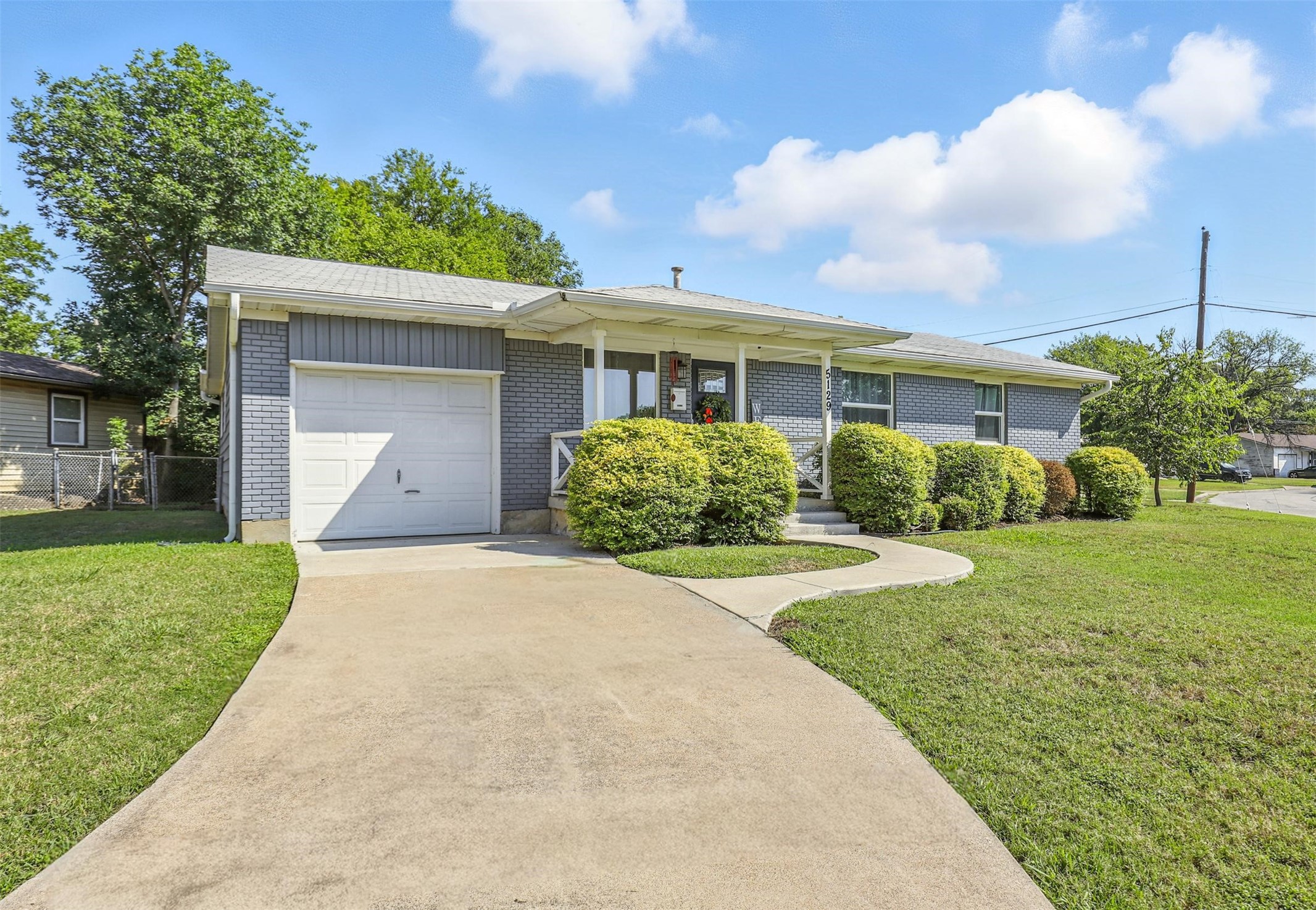 5129 Nadine Drive Haltom City TX 76117