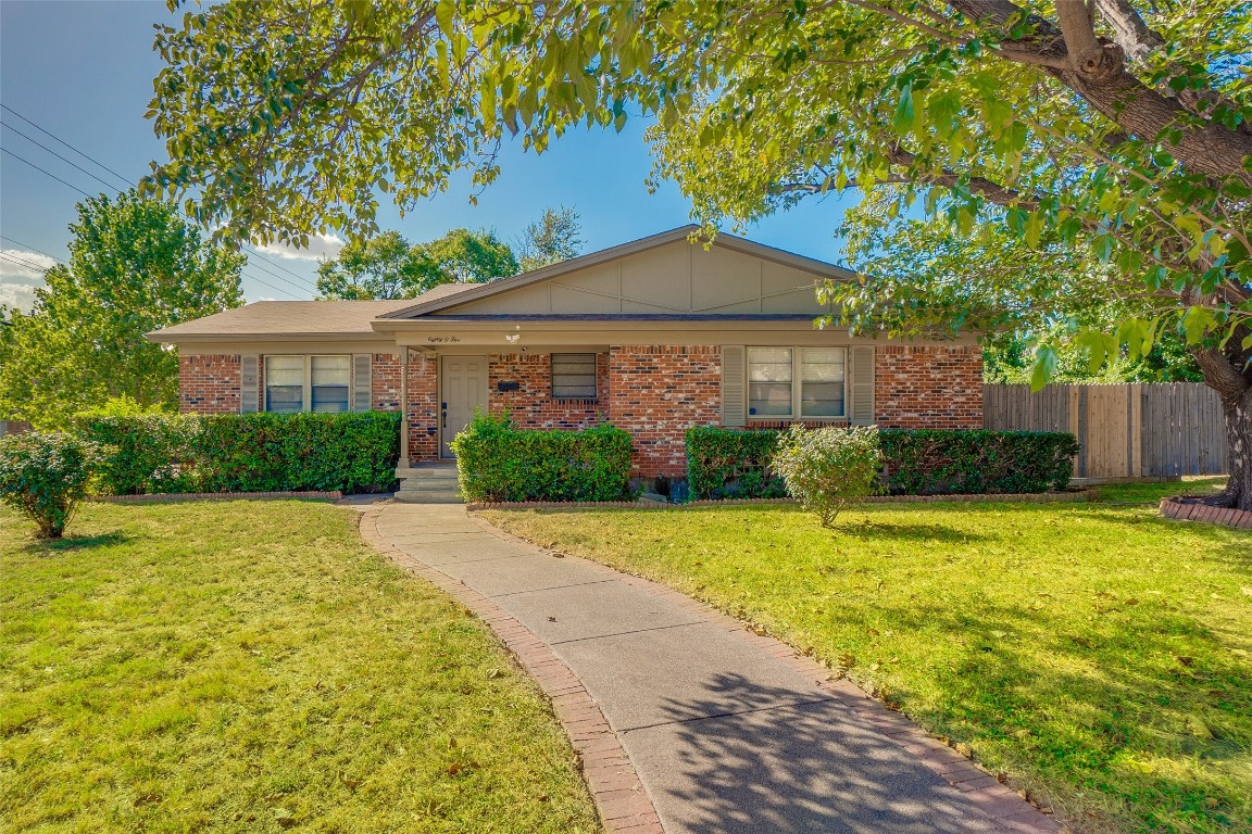 8005 Woodhue Road Dallas TX 75228