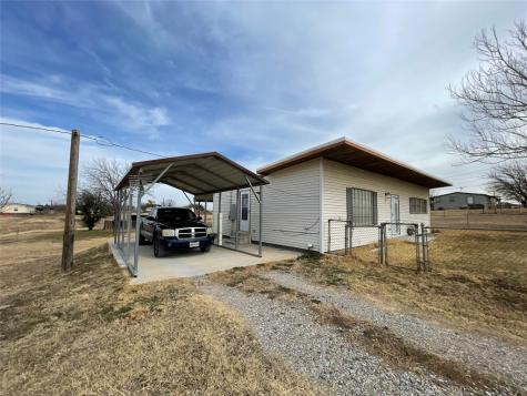 1458 Polk Road Bowie TX 76230