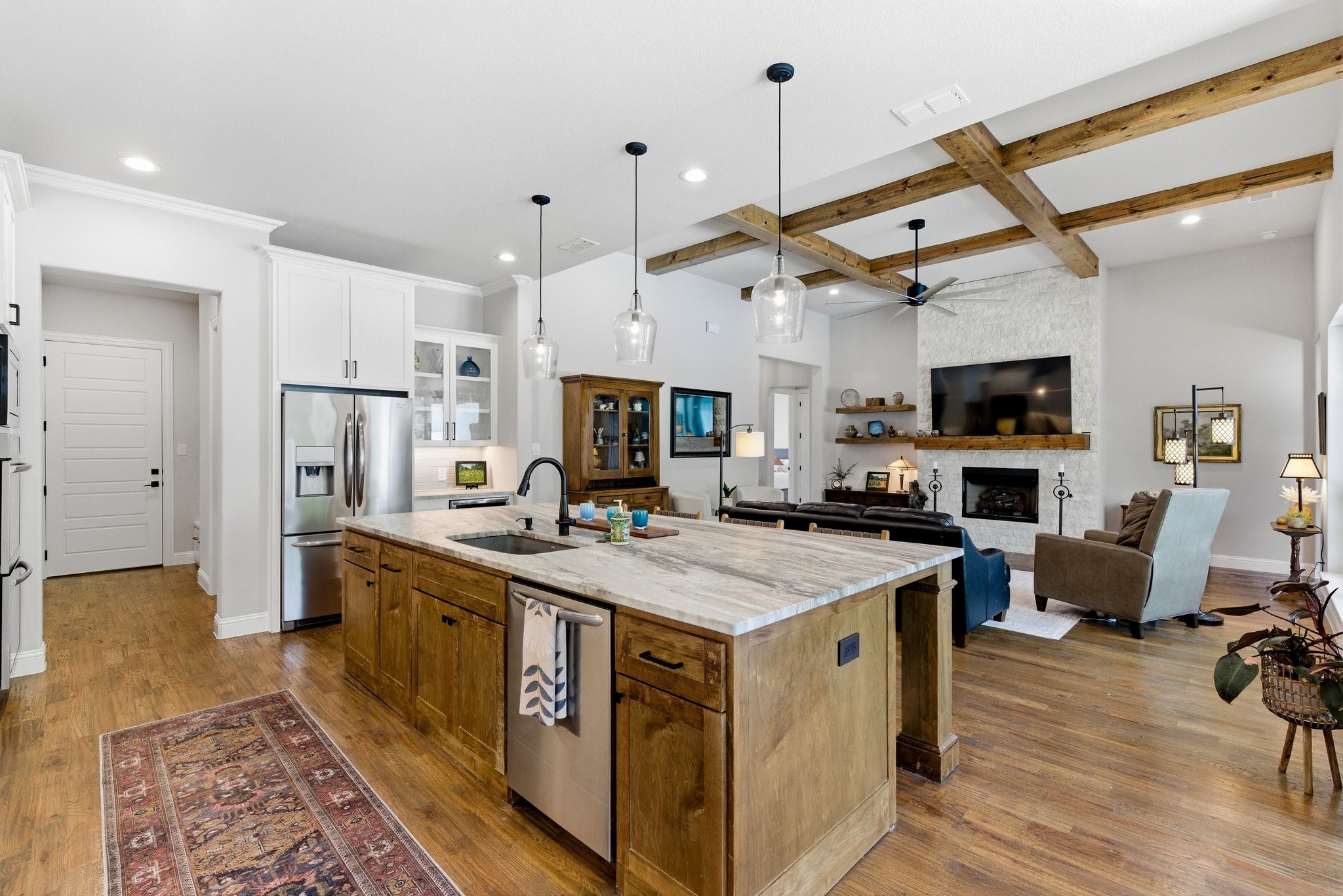 8880 Hidden Pond Street Justin TX 76247