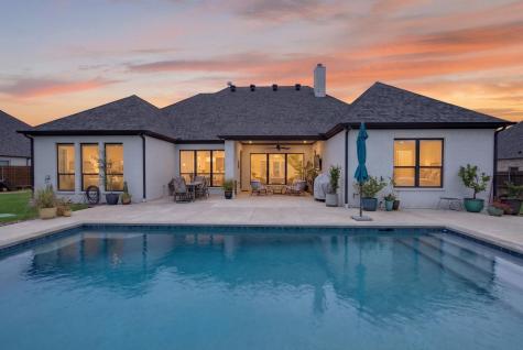 8880 Hidden Pond Street Justin TX 76247