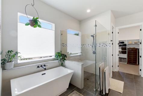 8880 Hidden Pond Street Justin TX 76247