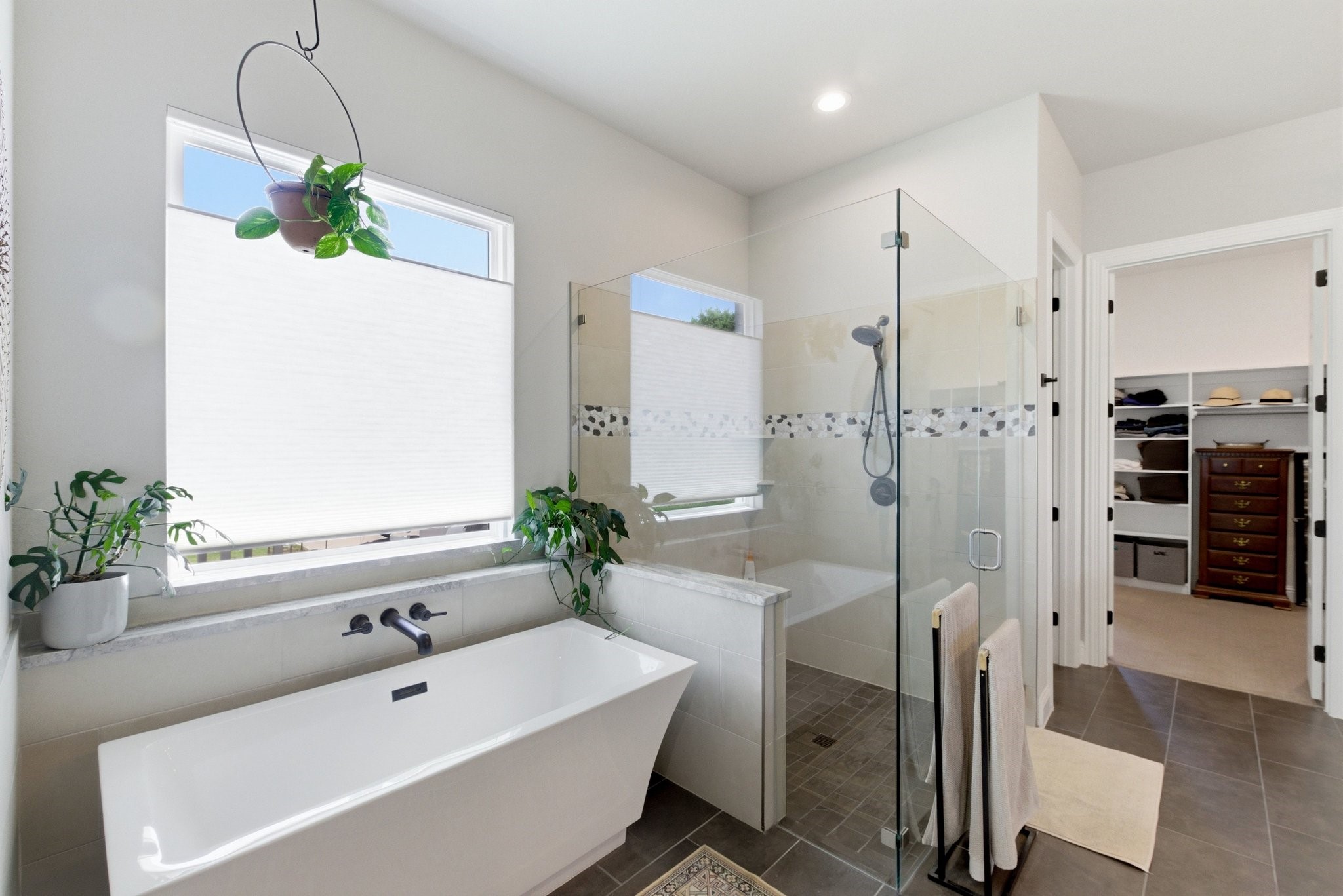 8880 Hidden Pond Street Justin TX 76247