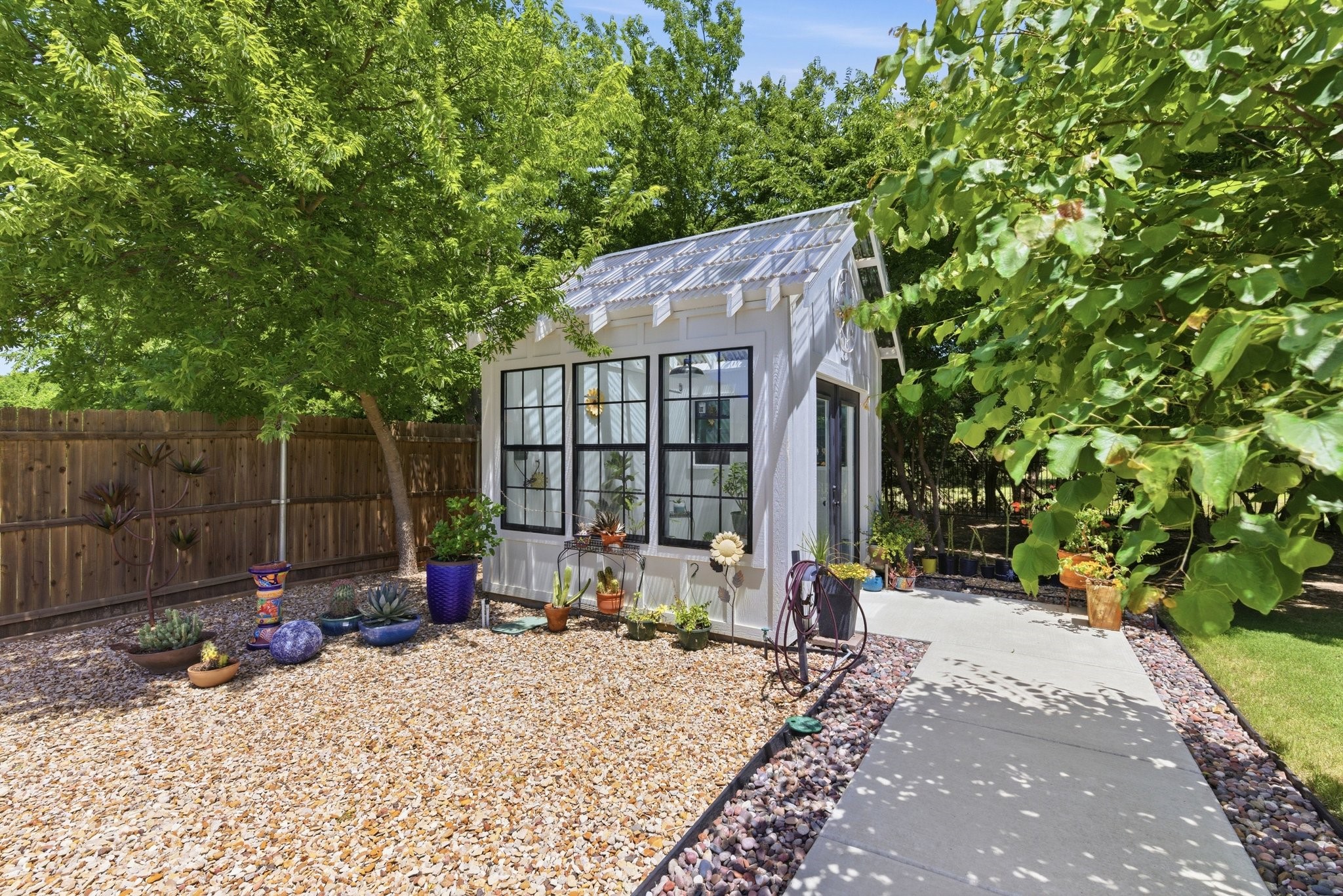 8880 Hidden Pond Street Justin TX 76247