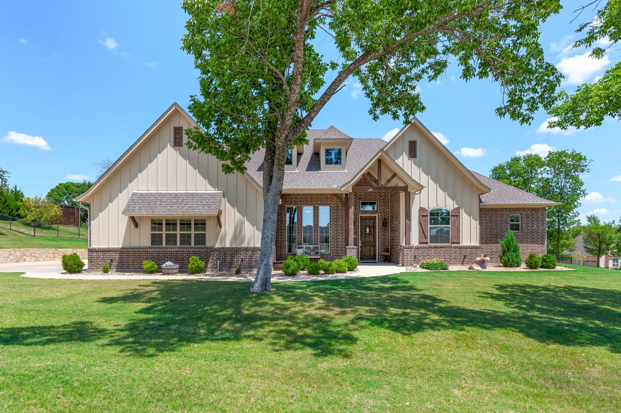 3809 Smoky Oak Trail Weatherford TX 76087