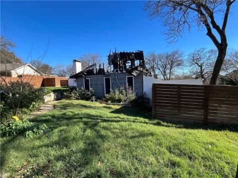 711 Forest Oaks Drive Woodway TX 76712