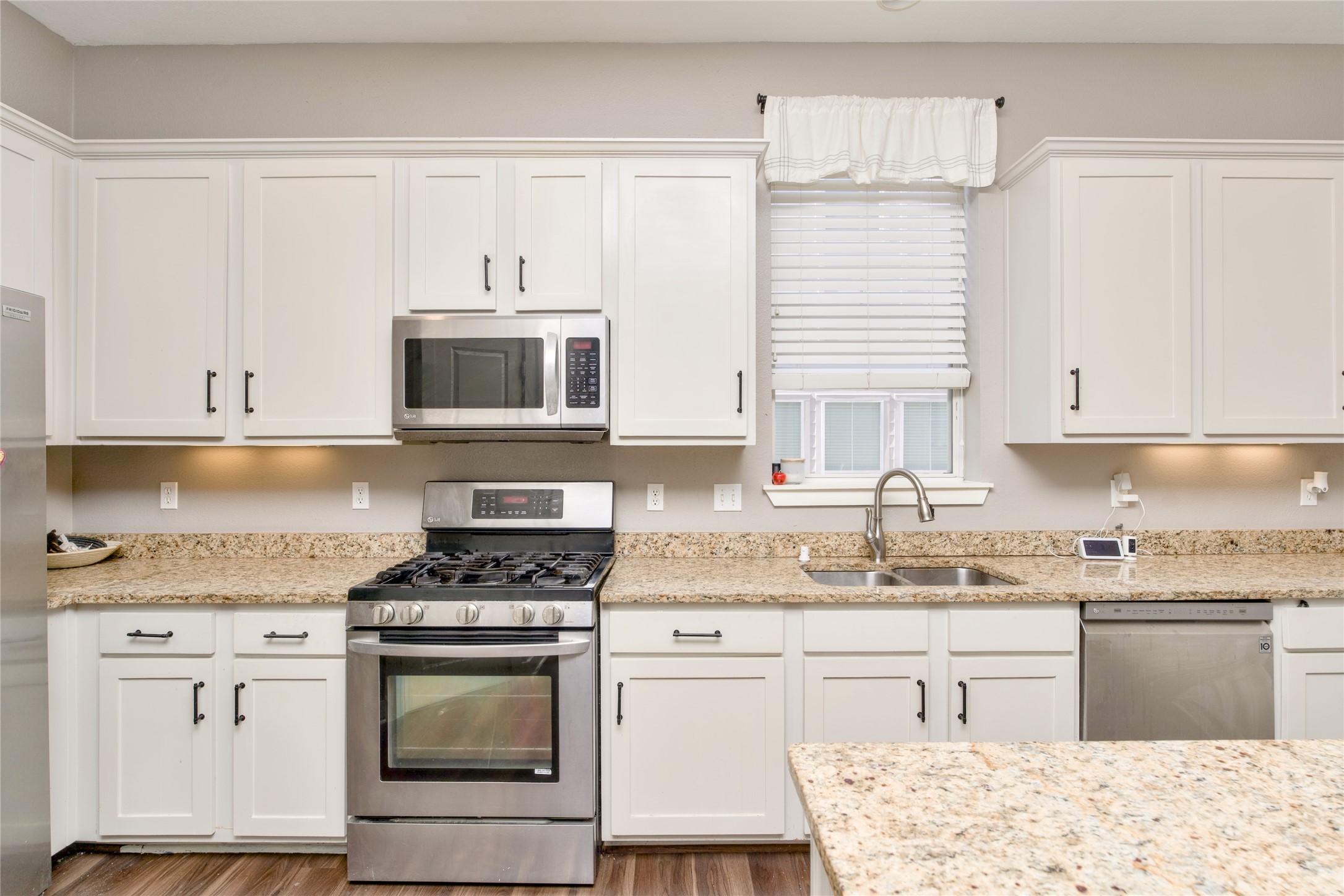 1604 Jensen Court Dallas TX 75204