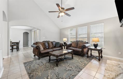 1301 Bramble Lane Mansfield TX 76063