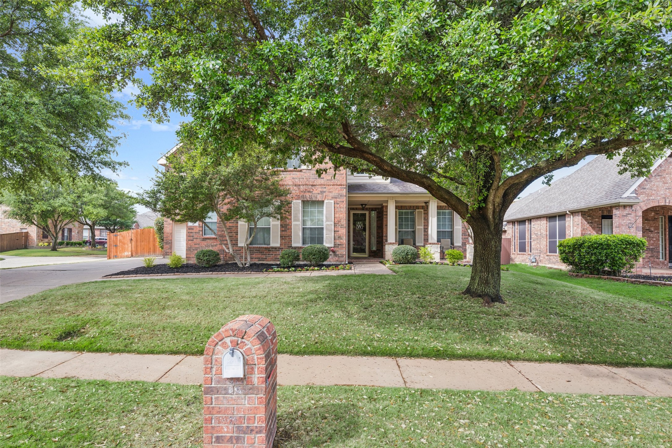 1301 Bramble Lane Mansfield TX 76063
