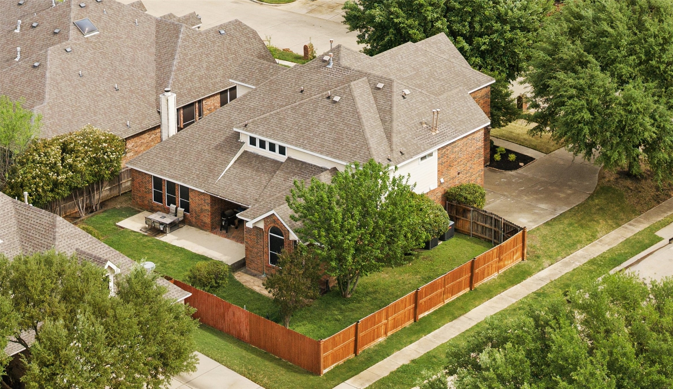 1301 Bramble Lane Mansfield TX 76063
