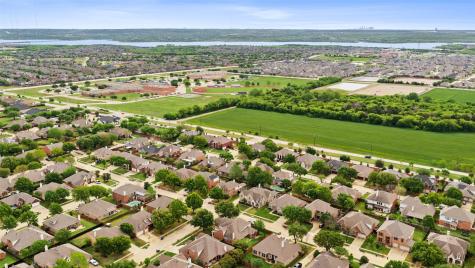 1301 Bramble Lane Mansfield TX 76063